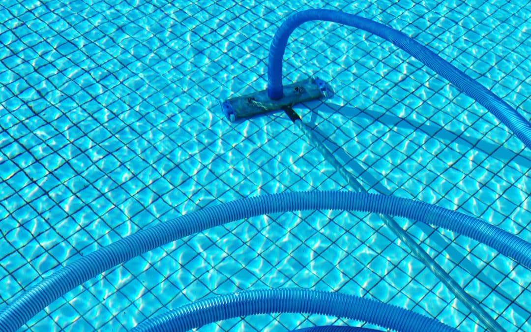 How Pool Maintenance Works During Las Vegas Fall